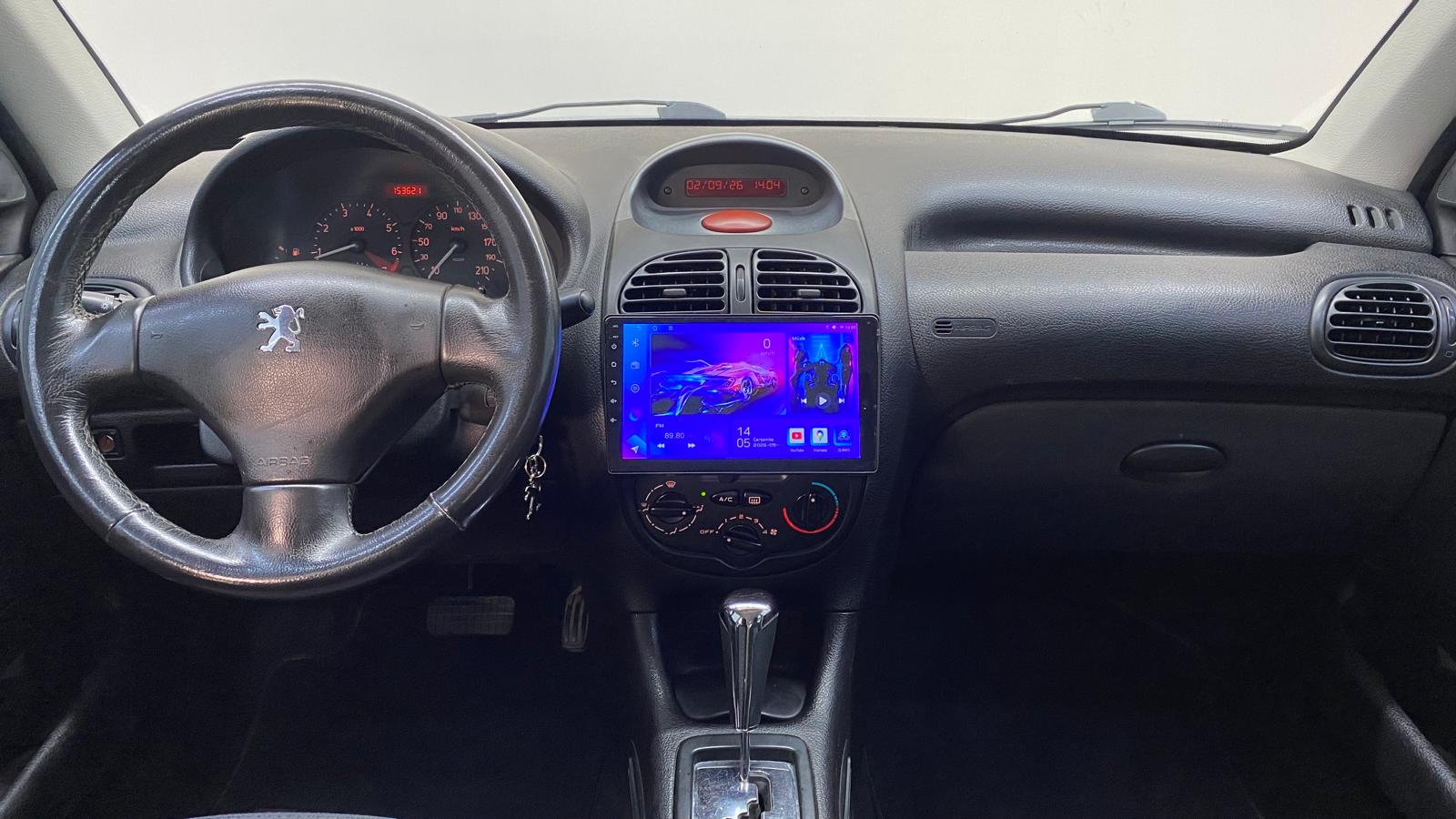 PEUGEOT 206 4